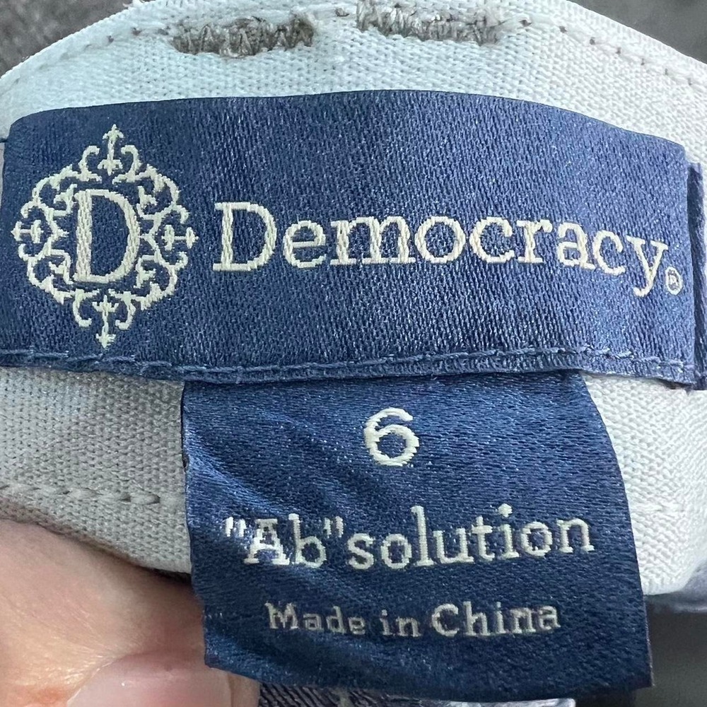 Democracy Ab"solution" women's blue jeans, Size 6 - Picture 7 of 8